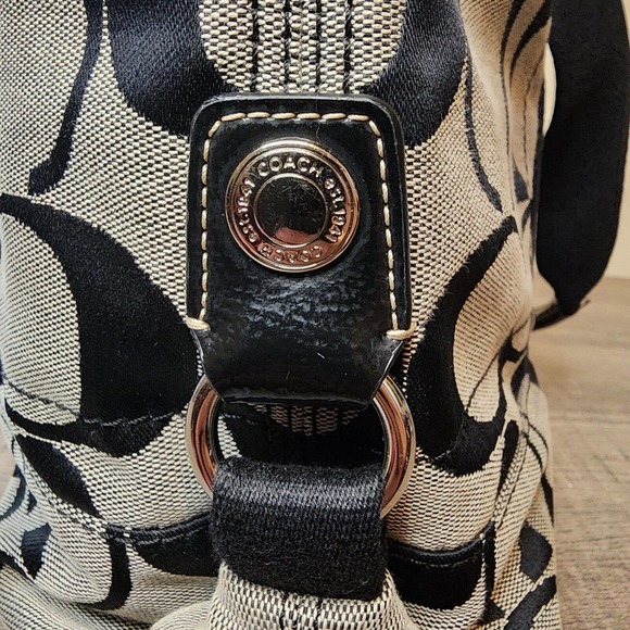 Coach Kyra Signature Tote Purse Shoulder Bag Handbag A1281-F18855 - Picture 2 of 10